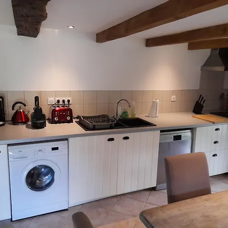 The Cider House: Charming 2 Bedroom Mellac