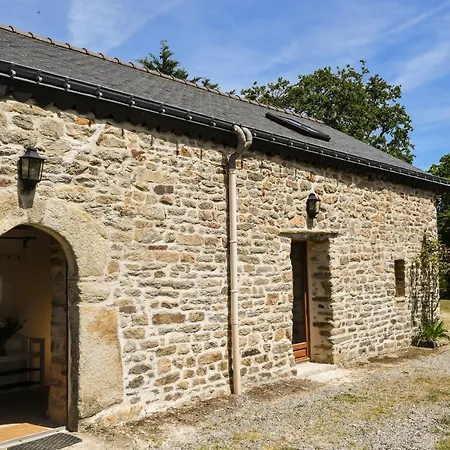 The Cider House: Charming 2 Bedroom * Mellac
