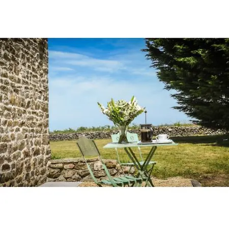 The Cider House: Charming 2 Bedroom Hébergement de vacances *